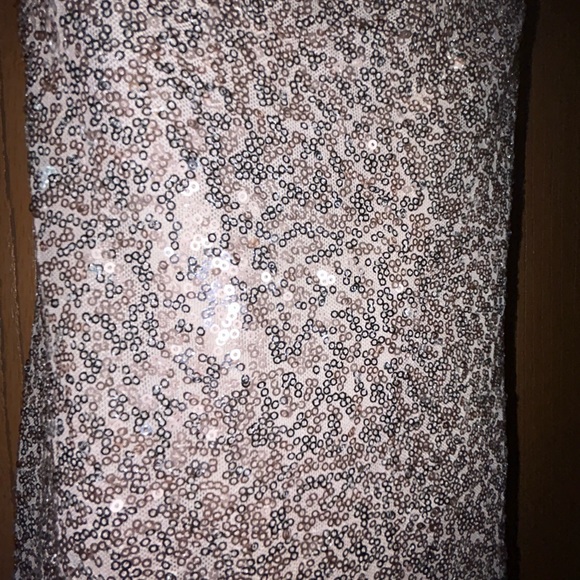 windsor homecoming dress. size 6. champagne/gold color - Picture 3 of 7